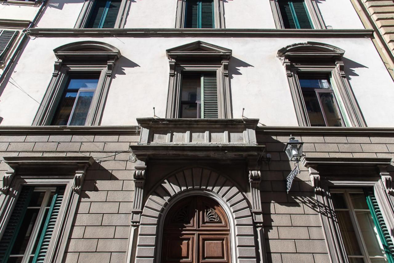 Coco Places Panerai Centro Storico Pensión